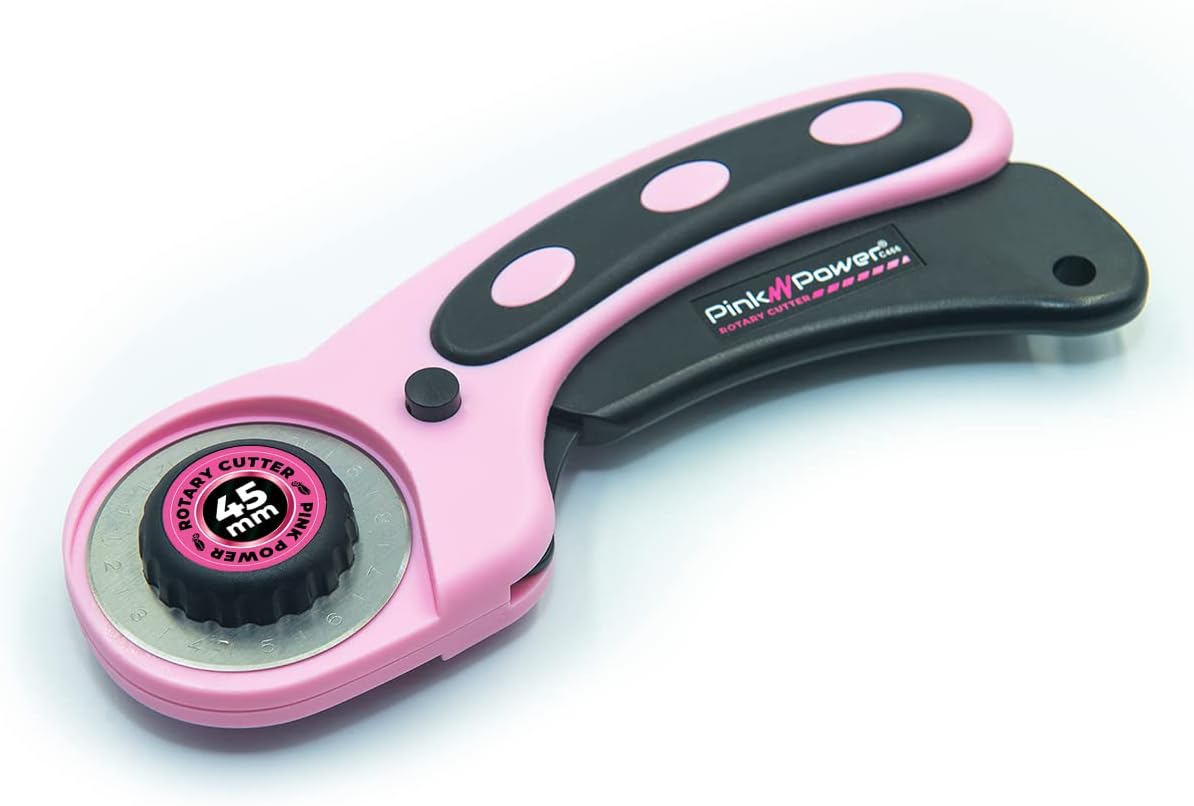 Pin Powe Rotar Cutte Se wit Ergonomi Handl Fabri Cutte Whee fo Sewing Quilting Crafting an Scrapbookin an 45m Rotar Cutte Blad (Rotar Cutter)