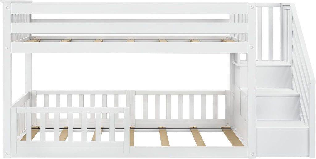 Ma Lil Lo Bun wit Stair an Thre Guar Rails White