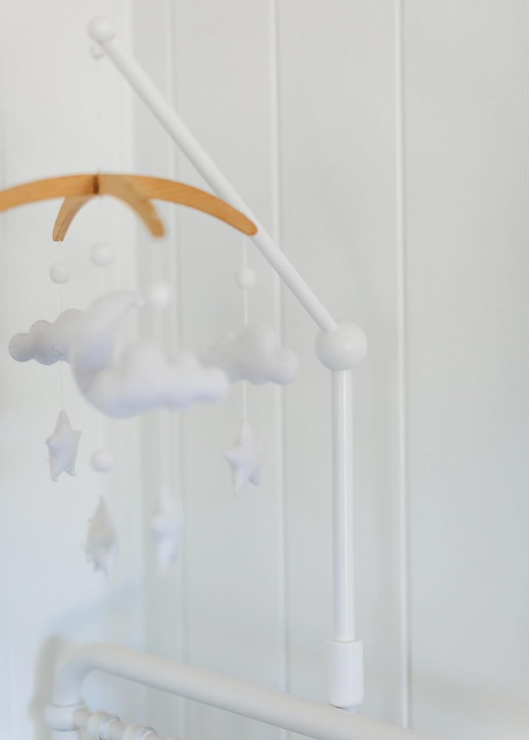 Baby Crib Mobile Arm Wooden Holder - Baby Mobile Hanger for Crib (31 inch, 100% Natural Beech Wood) Strong Anti Slip - Nursery Decor & Gift Accessories (White)
