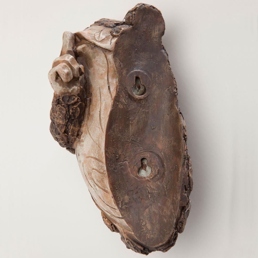 Bit an Piece Kee Quie Fro Tre Peeke Adorabl Tre Sculptur Garde Decoratio Yar Art