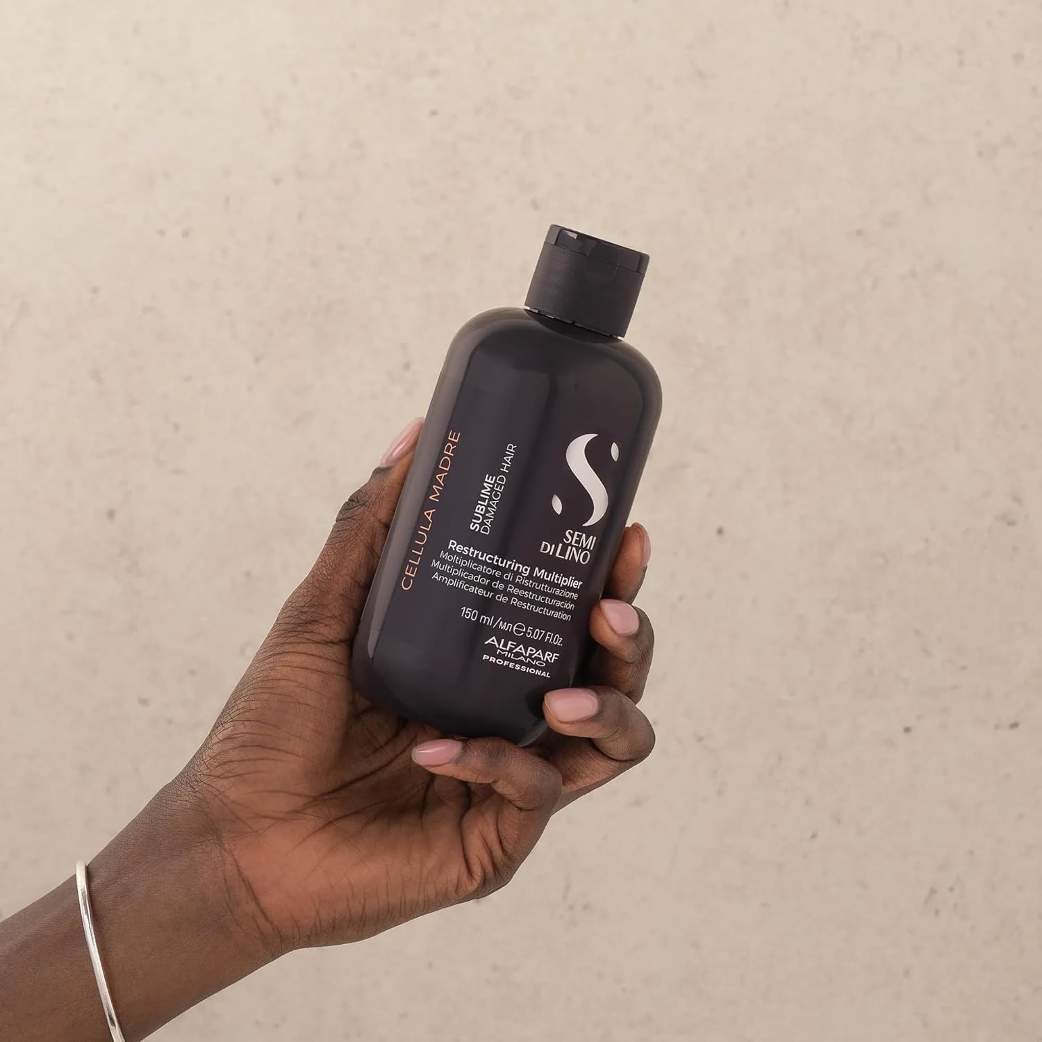 ALFAPAR MILAN Sem d Lin Sublim Cellul Madr Glo Multiplie fo Al Hai Type Add Remarkabl Shin Fo Beautifull Health Hai Protect an Enhance Cosmeti Colo (5.0 fl oz.)