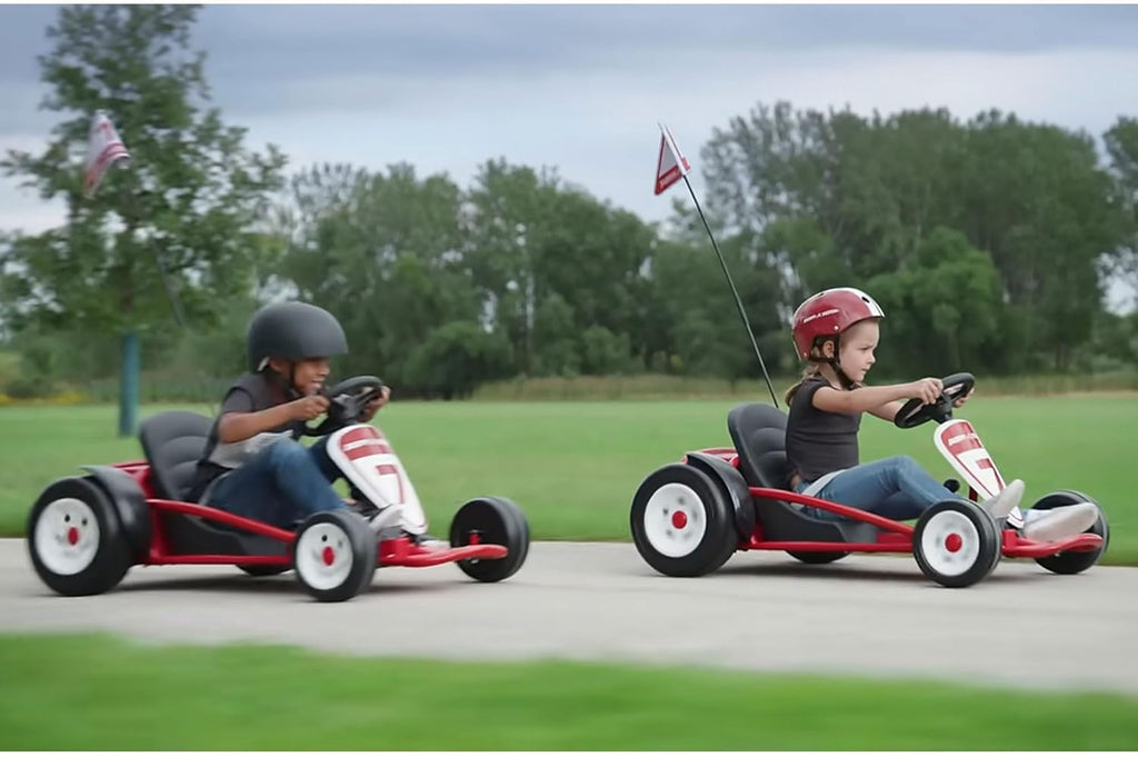 Radio Flyer Kids Go Kart, Ultimate Outdoor Racing Cart for Ages 3 to 8 Years Old, Red