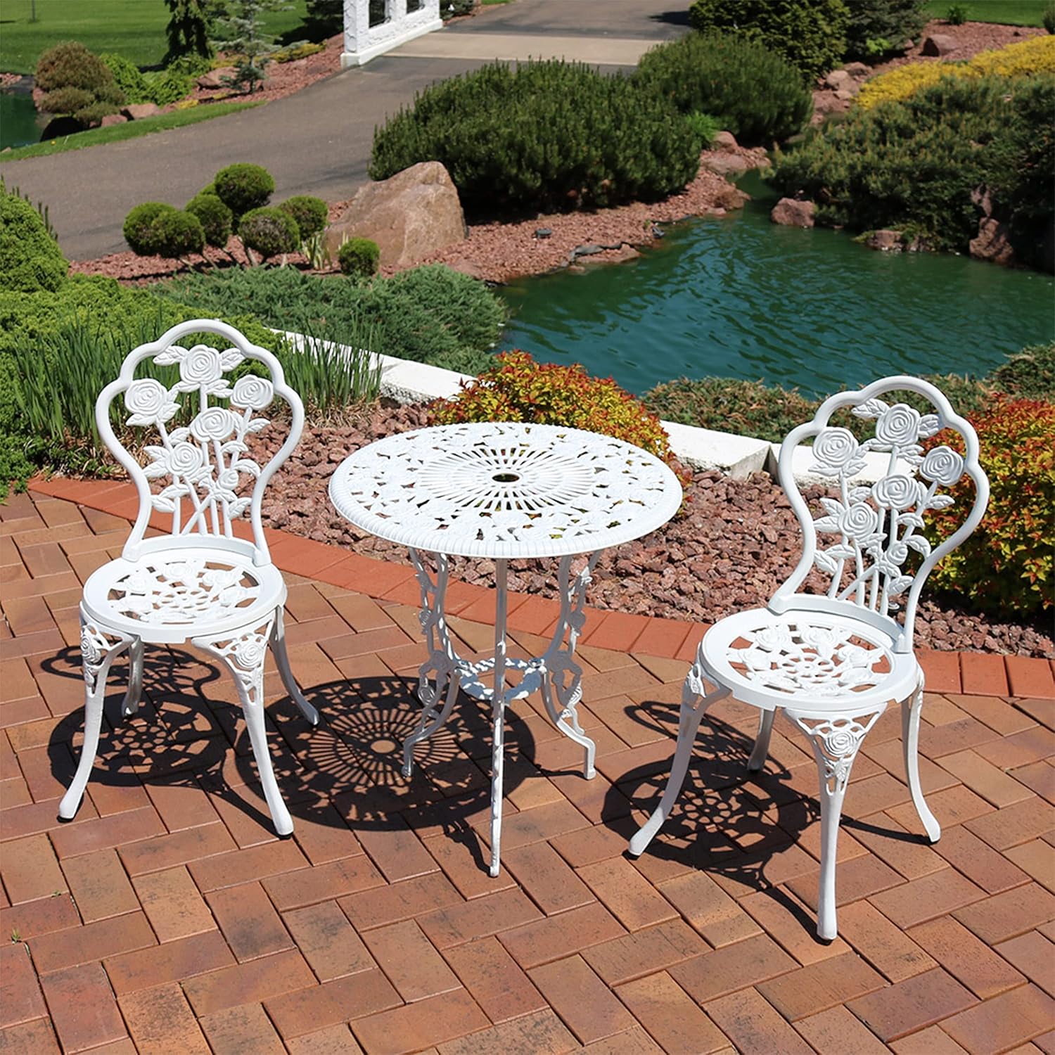 Sunnydaz 3-Piec Flowe Designe Bistr Tabl Se wit Chairs Outdoo Cas Aluminum White