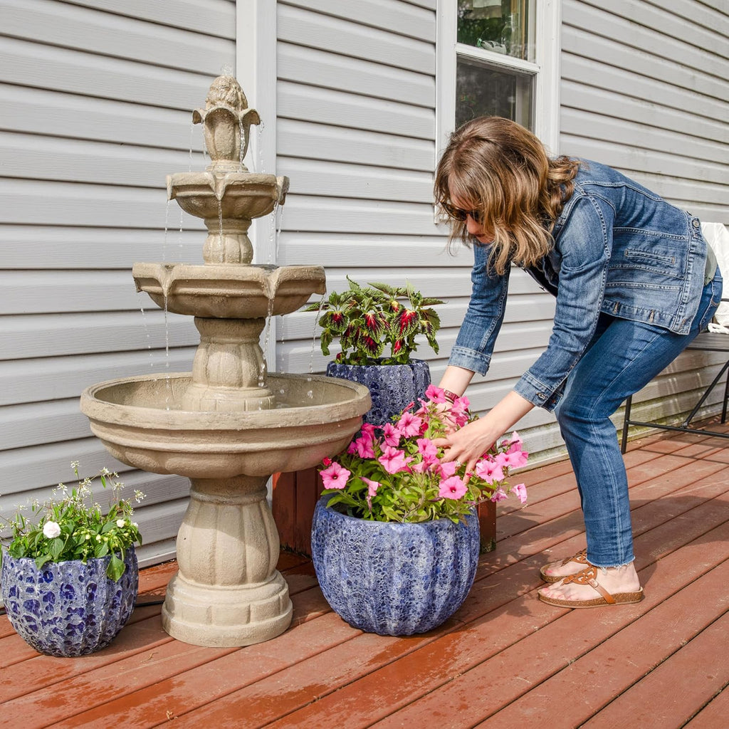 Sunnydaz 48-Inc 3-Tie Electri Wate Fountai Outdoo Wate Featur fo Patio Yar o Dec Outdoo Wate Fountain