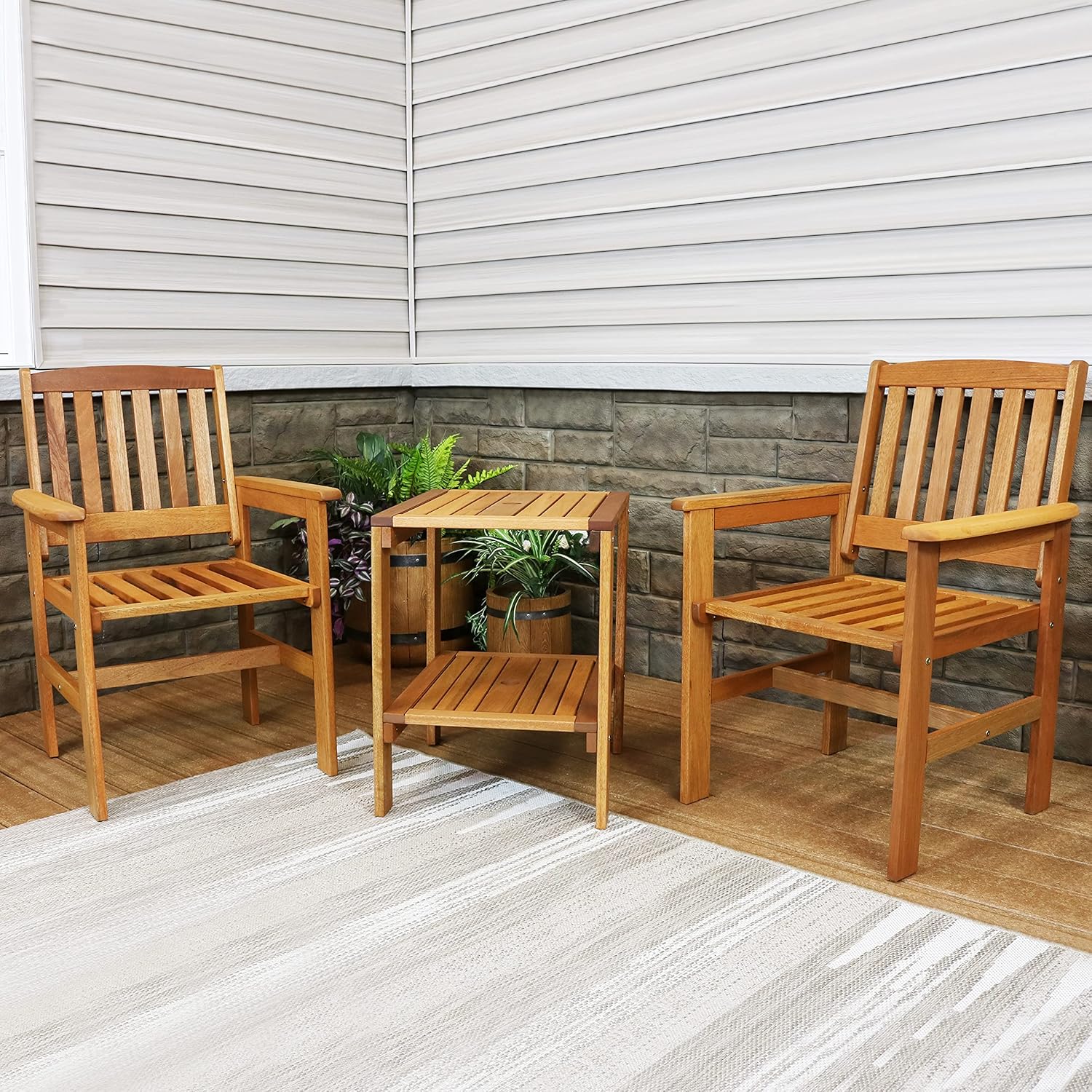 Sunnydaz Merant Woo 3-Piec Outdoo Pati Conversatio Se  Chair an Tabl Tea Oi Finish