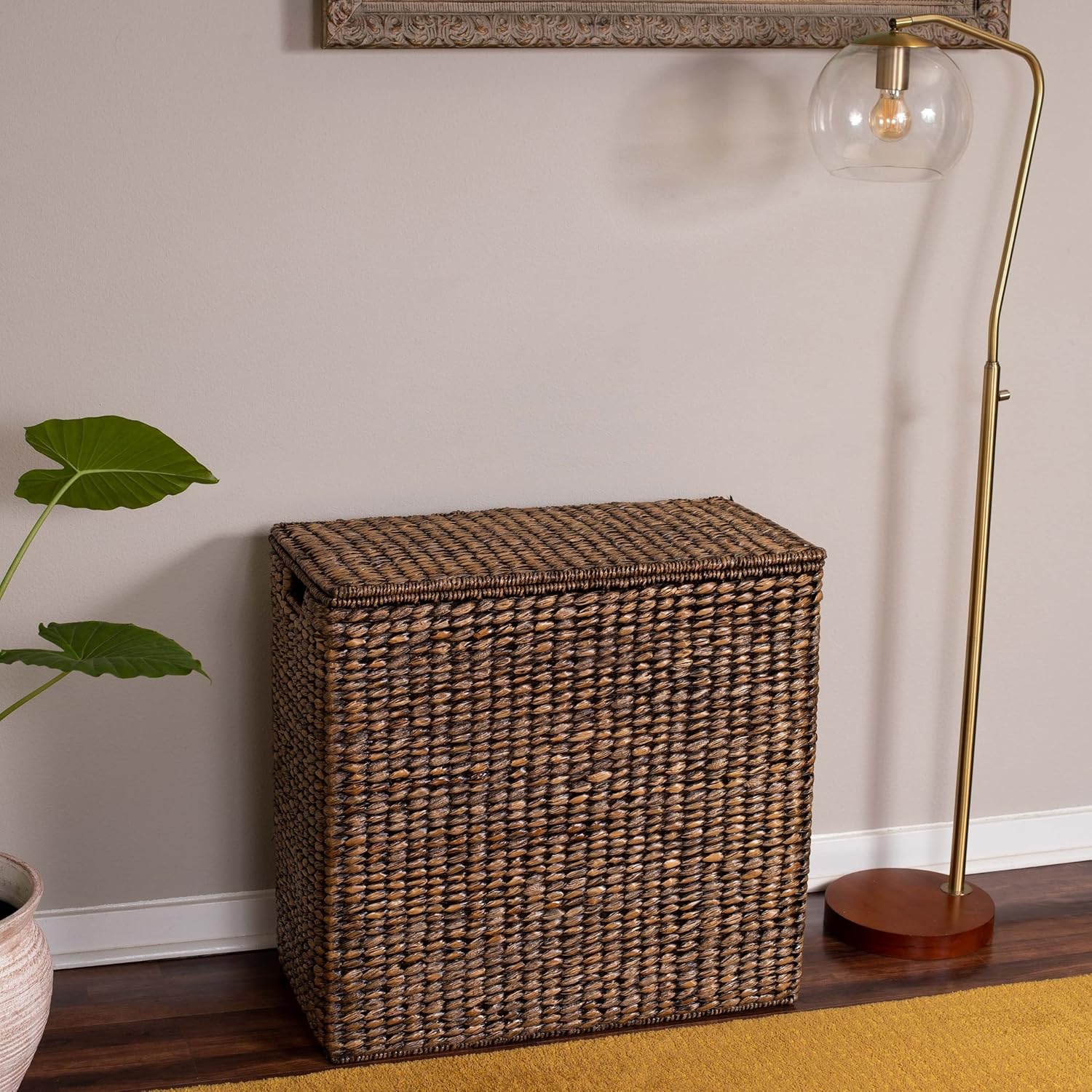 BIRDROCK HOME Oversized Dual Hampers with Lid - Handwoven Natural Seagrass Fiber Compartment Laundry Hamper w/Dual Removable Liners Bag - Split/Two Side Basket for Dirty Laundry, Clothes - Brown Wash
