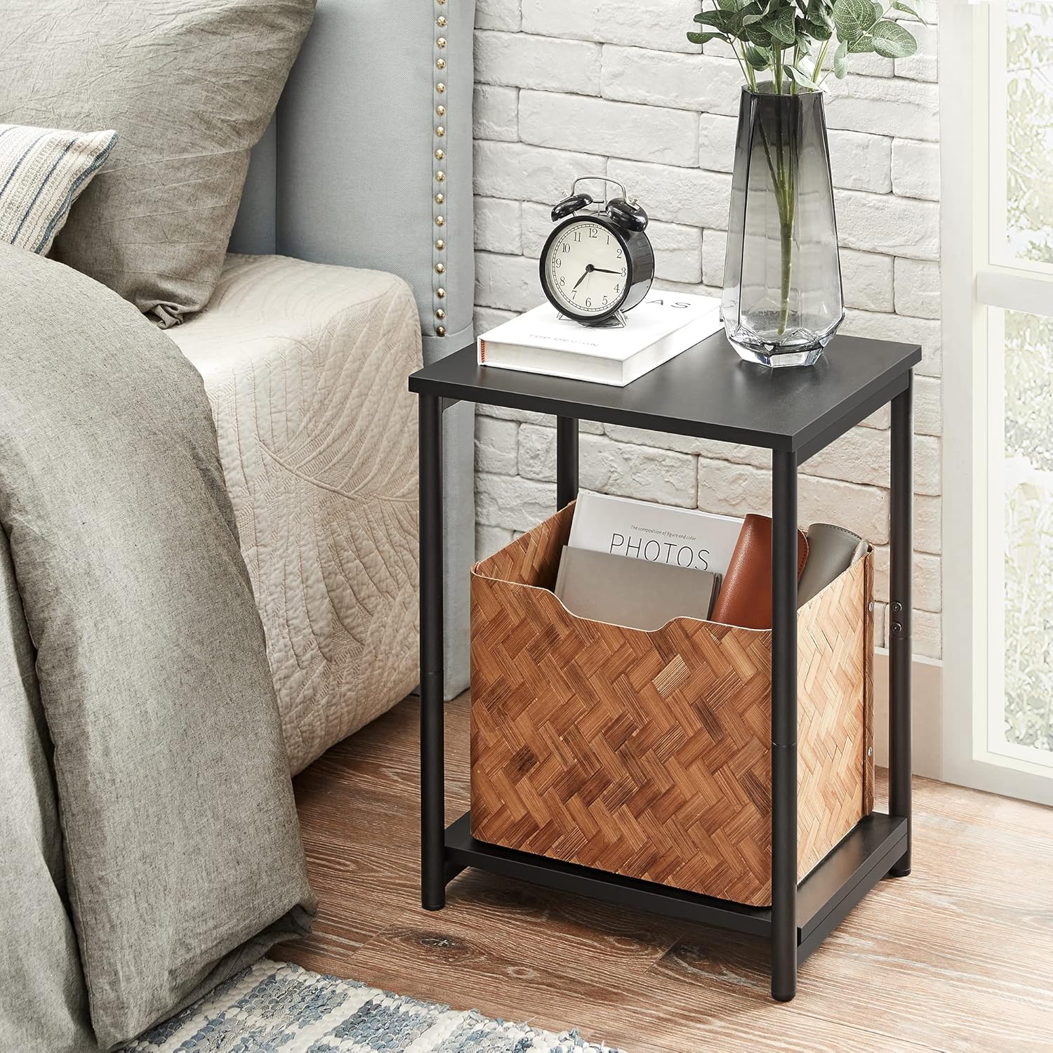 Side Table, Small End Table, Nightstand for Living Room, Bedroom, Office, Bathroom, Black ULET271B16